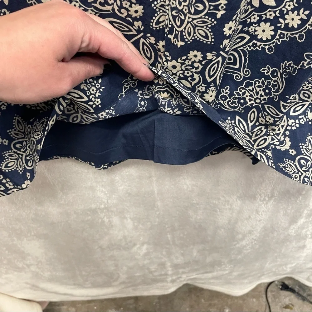 G.H. Bass & co women’s bandana print skirt cotton blue size 12 casual short